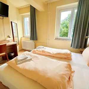 Residenz 3*, Dusseldorf Germany